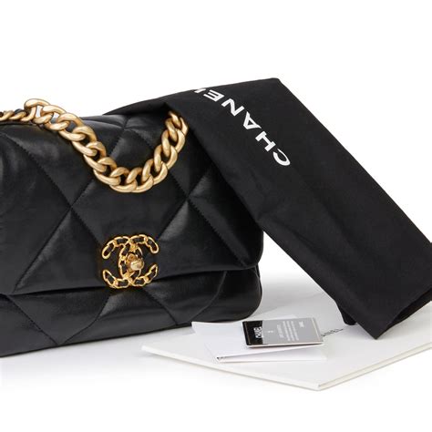 chanel 19 black flap bag